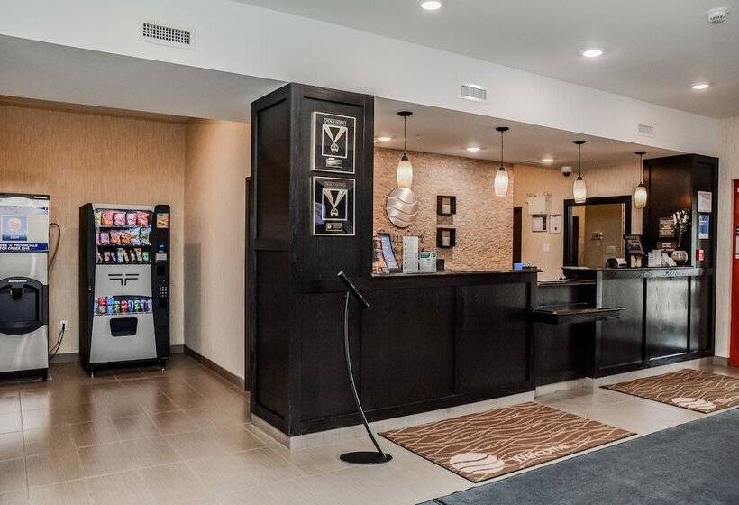 فندق Comfort Inn & Suites