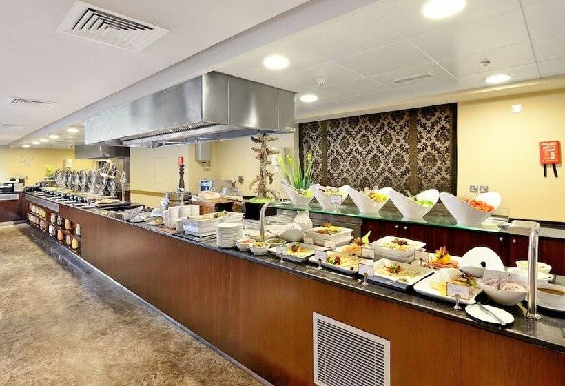 Copthorne Hotel Sharjah