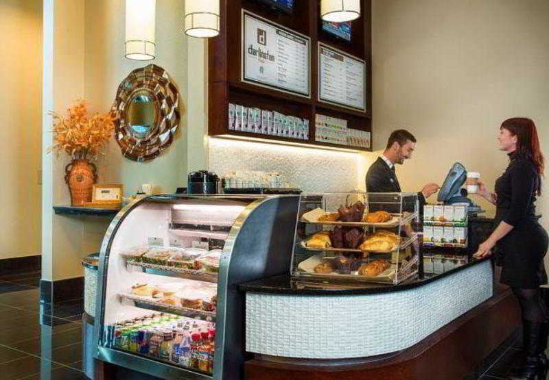 ホテル Courtyard By Marriott Montreal Downtown