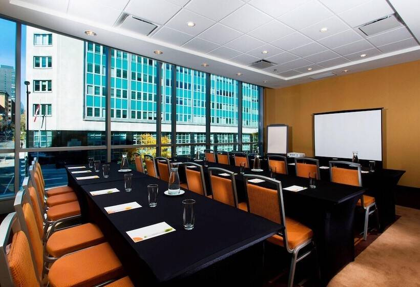 ホテル Courtyard By Marriott Montreal Downtown