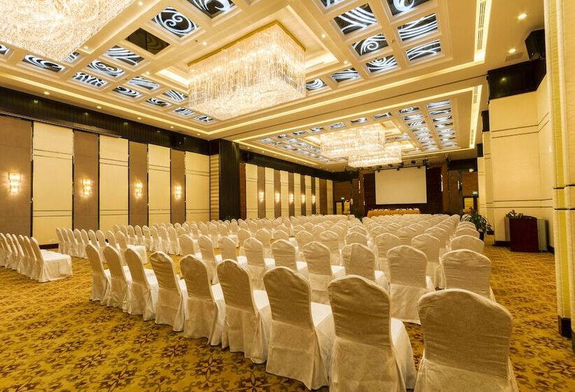 Отель Dara Airport