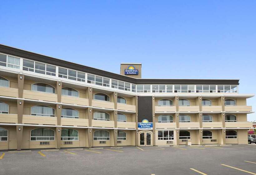 فندق Days Inn & Suites By Wyndham North Bay Downtown