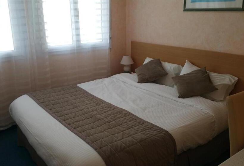 בית מלון כפרי De La Mer