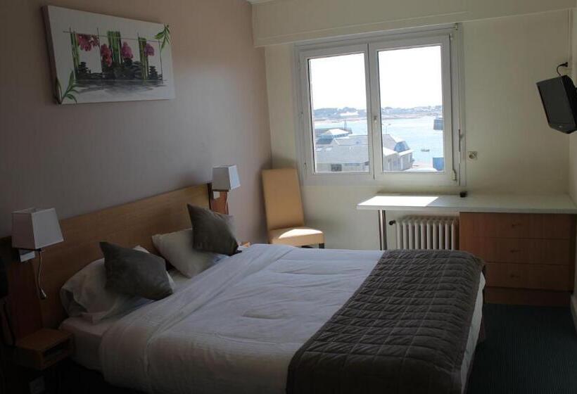 בית מלון כפרי De La Mer