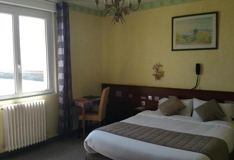 בית מלון כפרי De La Mer