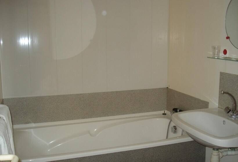 فندق De La Plage D Erquy