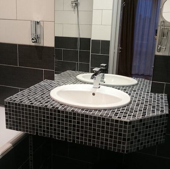 فندق De La Plage