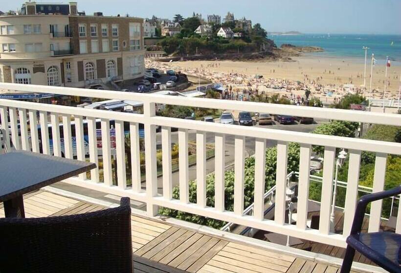 فندق De La Plage