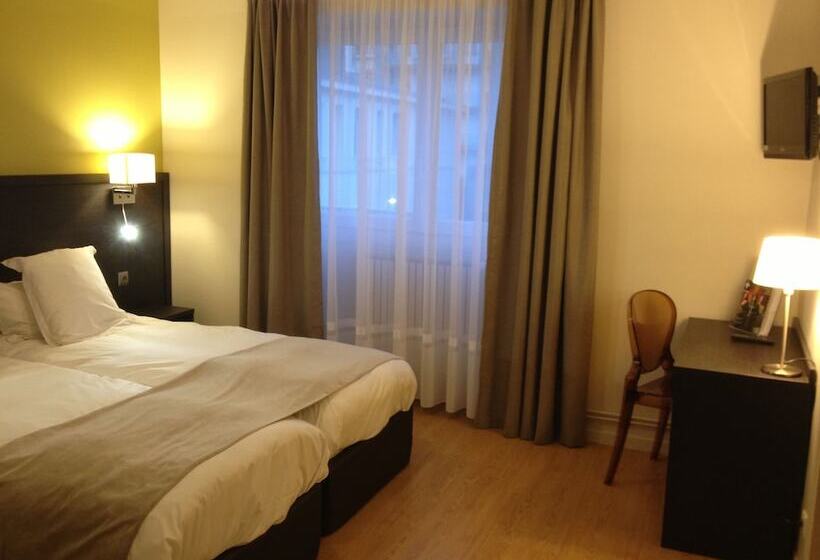 فندق De La Plage