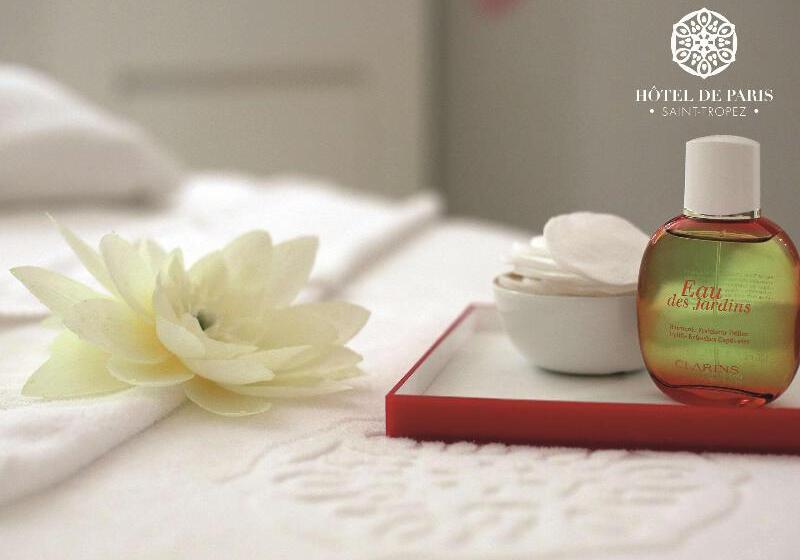 בית מלון כפרי De Paris Sainttropez