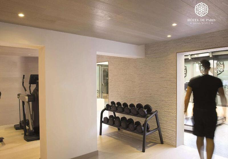 בית מלון כפרי De Paris Sainttropez