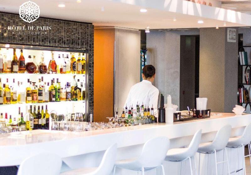 בית מלון כפרי De Paris Sainttropez