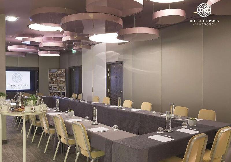 בית מלון כפרי De Paris Sainttropez