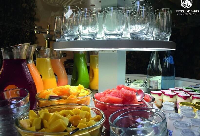 בית מלון כפרי De Paris Sainttropez