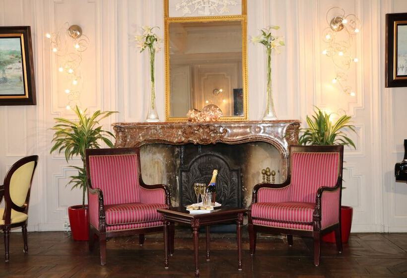 هتل D'haussonville