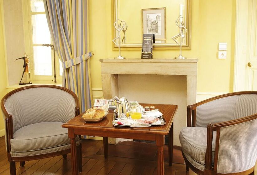 هتل D'haussonville