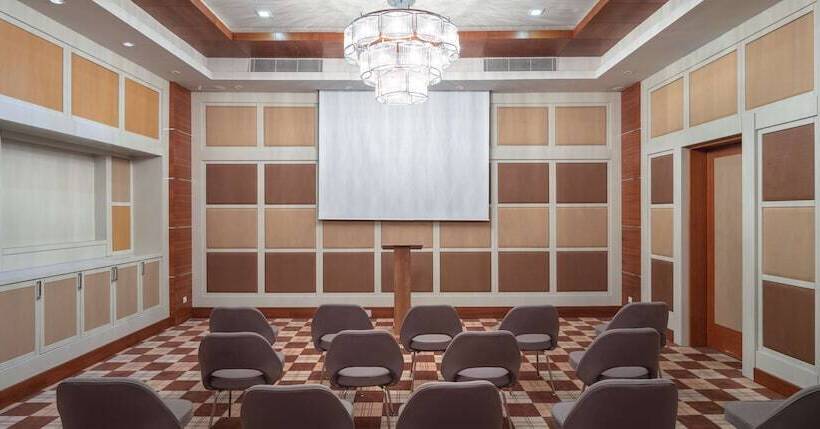 호텔 Doubletree By Hilton Kusadasi Special Class