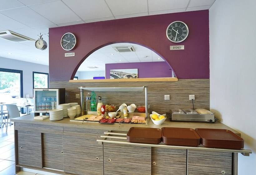 호텔 Eastlodge Lyon Est Eurexpo