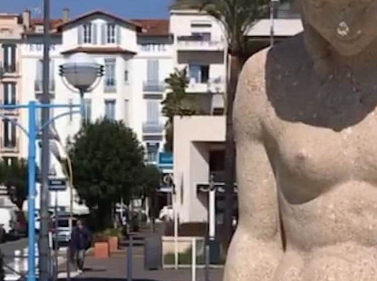 فندق Eden  La Baigneuse