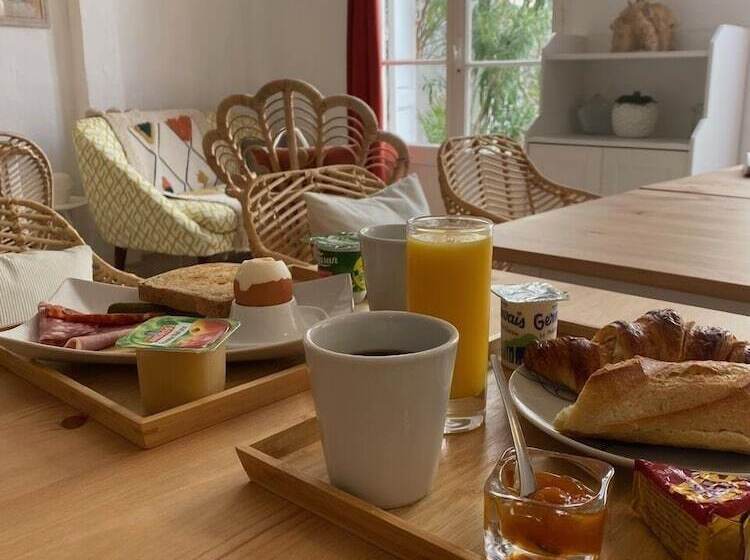 فندق Eden  La Baigneuse