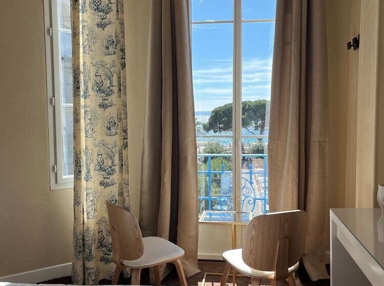 فندق Eden  La Baigneuse