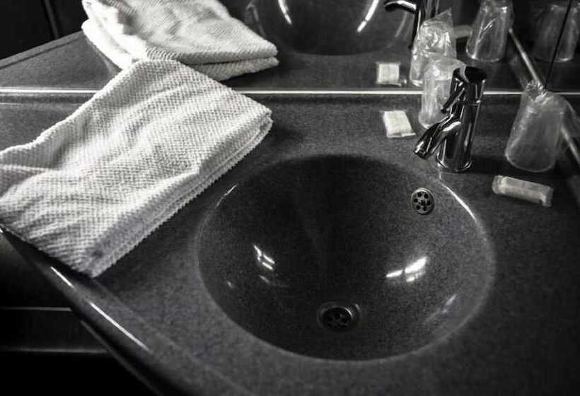 فندق Egg Hôtel Sarcelles