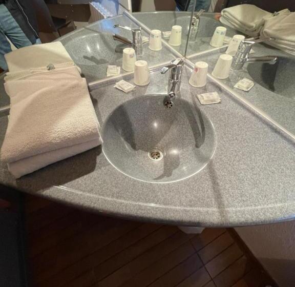 فندق Egg Hôtel Sarcelles