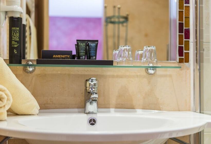 ホテル Eva,garden