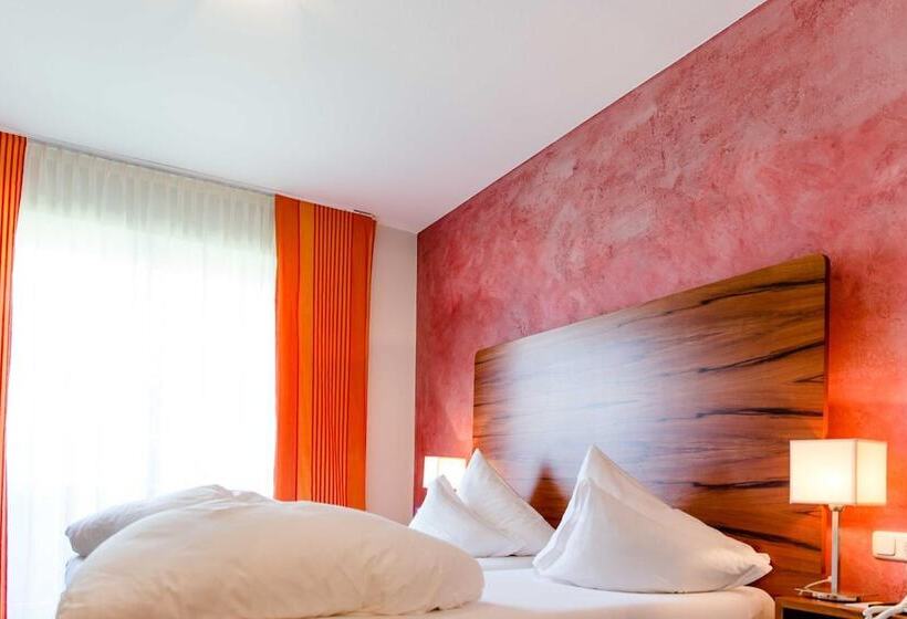 ホテル Eva,garden