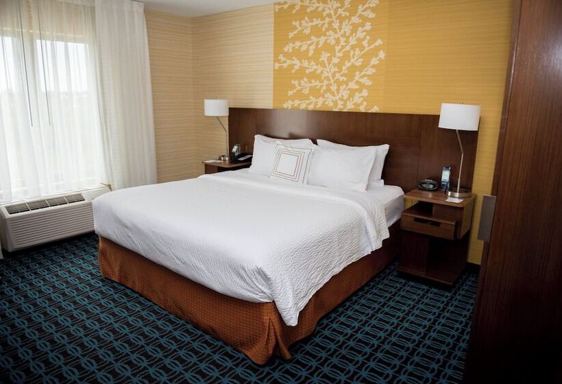 فندق Fairfield Inn & Suites By Marriott Moncton