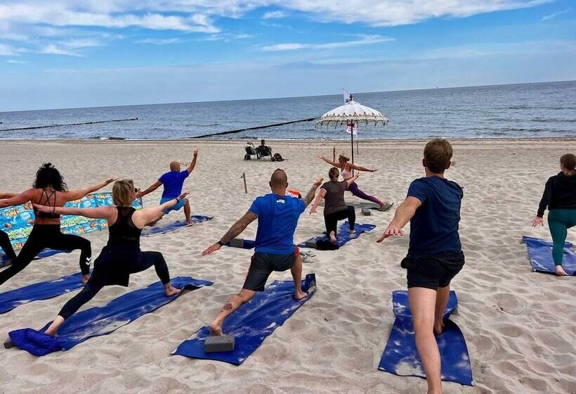 בית מלון כפרי Feels Beach Club