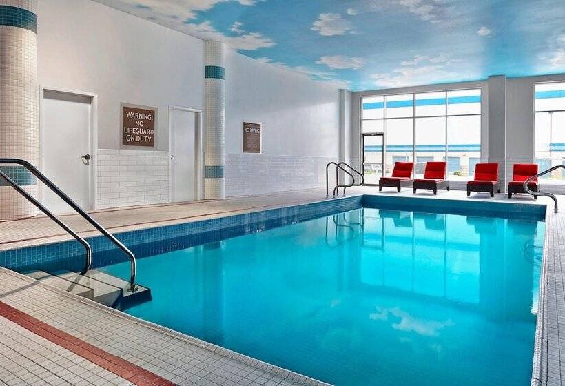 酒店 Four Points By Sheraton Calgary Airport