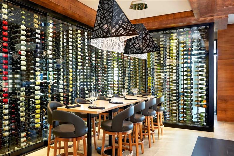 فندق Four Points By Sheraton Kelowna Airport