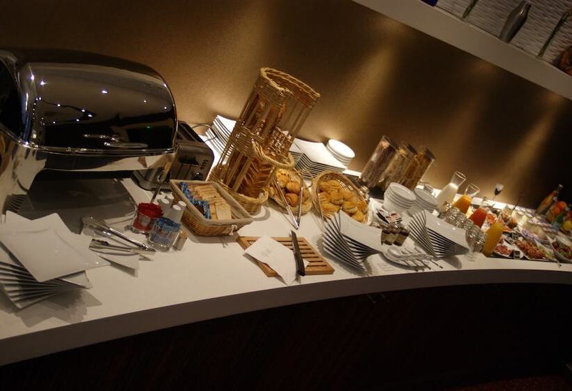 Отель Hôtel François Premier Cognac Centre