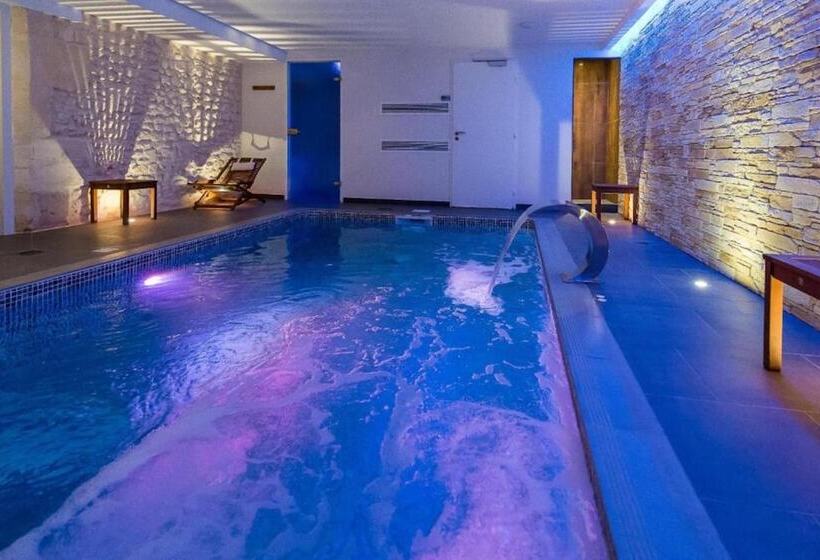 Отель Hôtel François Premier Cognac Centre