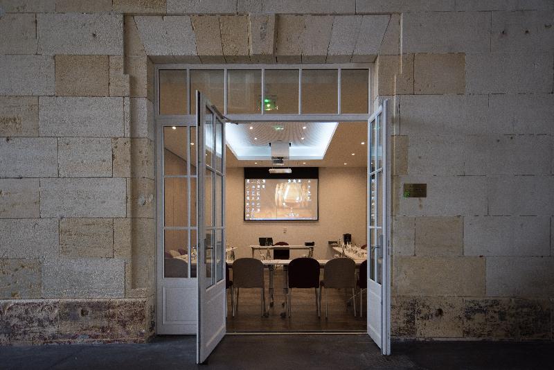 Отель Hôtel François Premier Cognac Centre