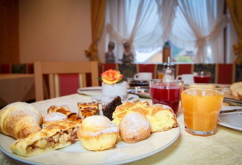 فندق Garnì Prà Fiorì