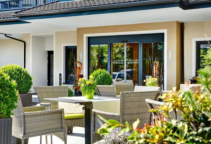 فندق Garni Melanie