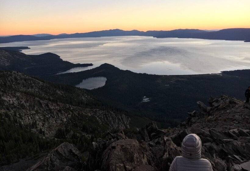 酒店 Gravity Haus Truckeetahoe