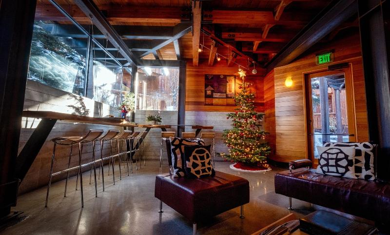 فندق Gravity Haus Truckeetahoe