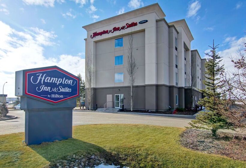 בית מלון כפרי Hampton Inn & Suites By Hilton Red Deer