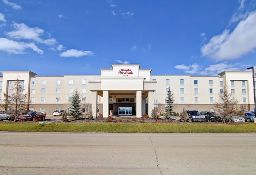 בית מלון כפרי Hampton Inn & Suites By Hilton Red Deer