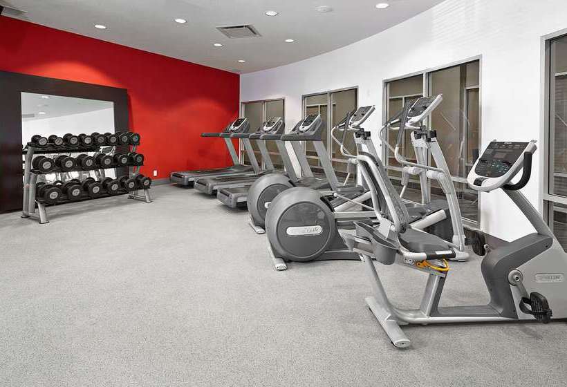 בית מלון כפרי Hampton Inn By Hilton Calgary Airport North