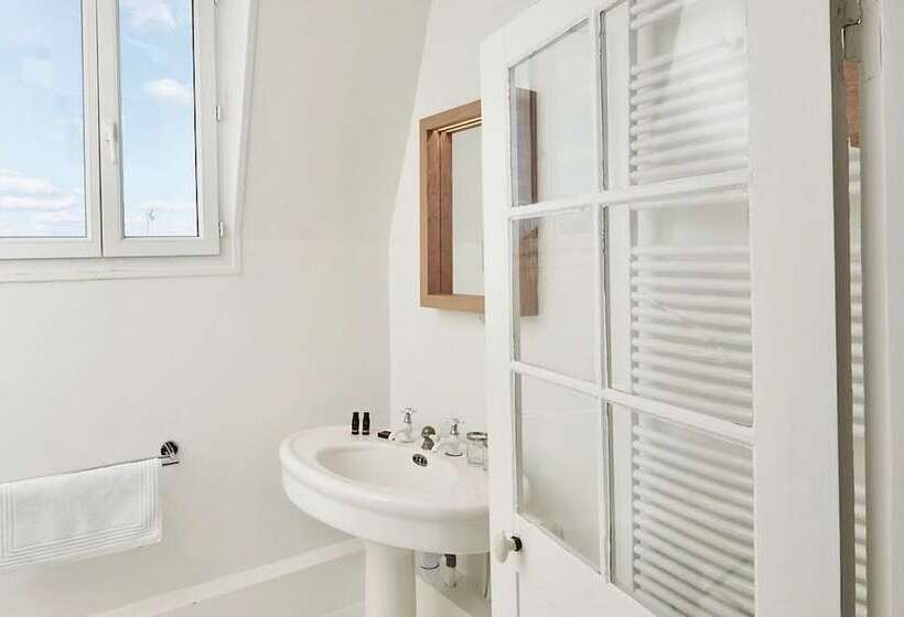 בית מלון כפרי Hidden Bay