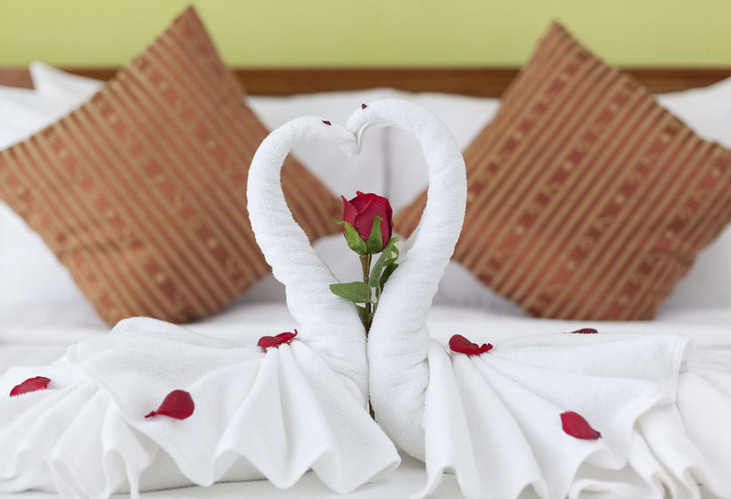 בית מלון כפרי High Sky