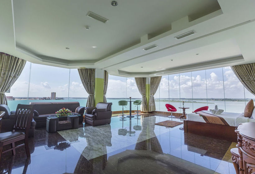 בית מלון כפרי High Sky