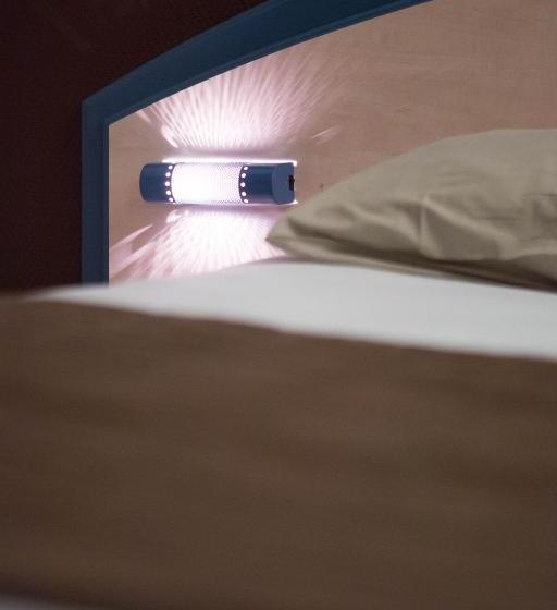 Le 2 By Hotel Akena   Nantes Beaujoire, Porte De Sainte Luce