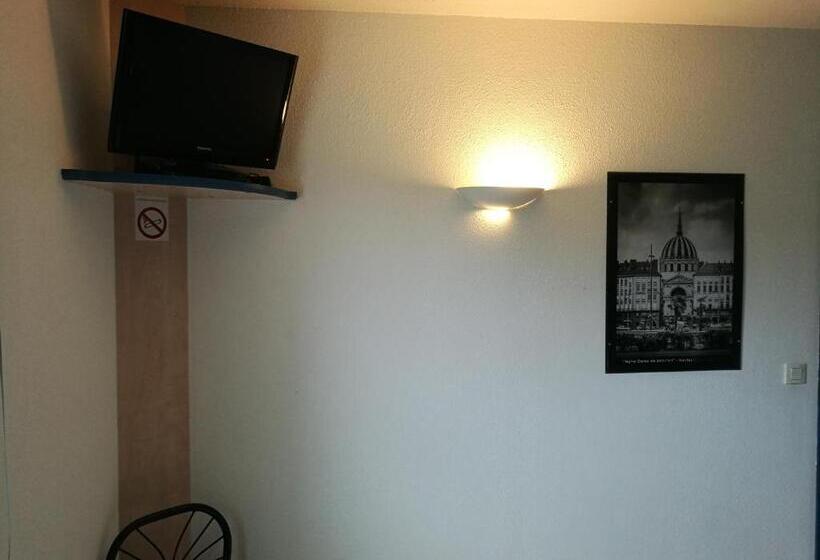 Le 2 By Hotel Akena   Nantes Beaujoire, Porte De Sainte Luce