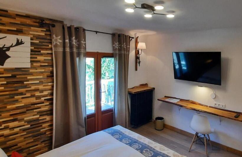 فندق Hôtel Chastellares