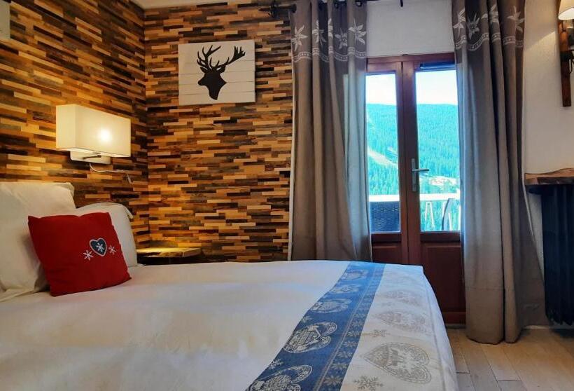 فندق Hôtel Chastellares